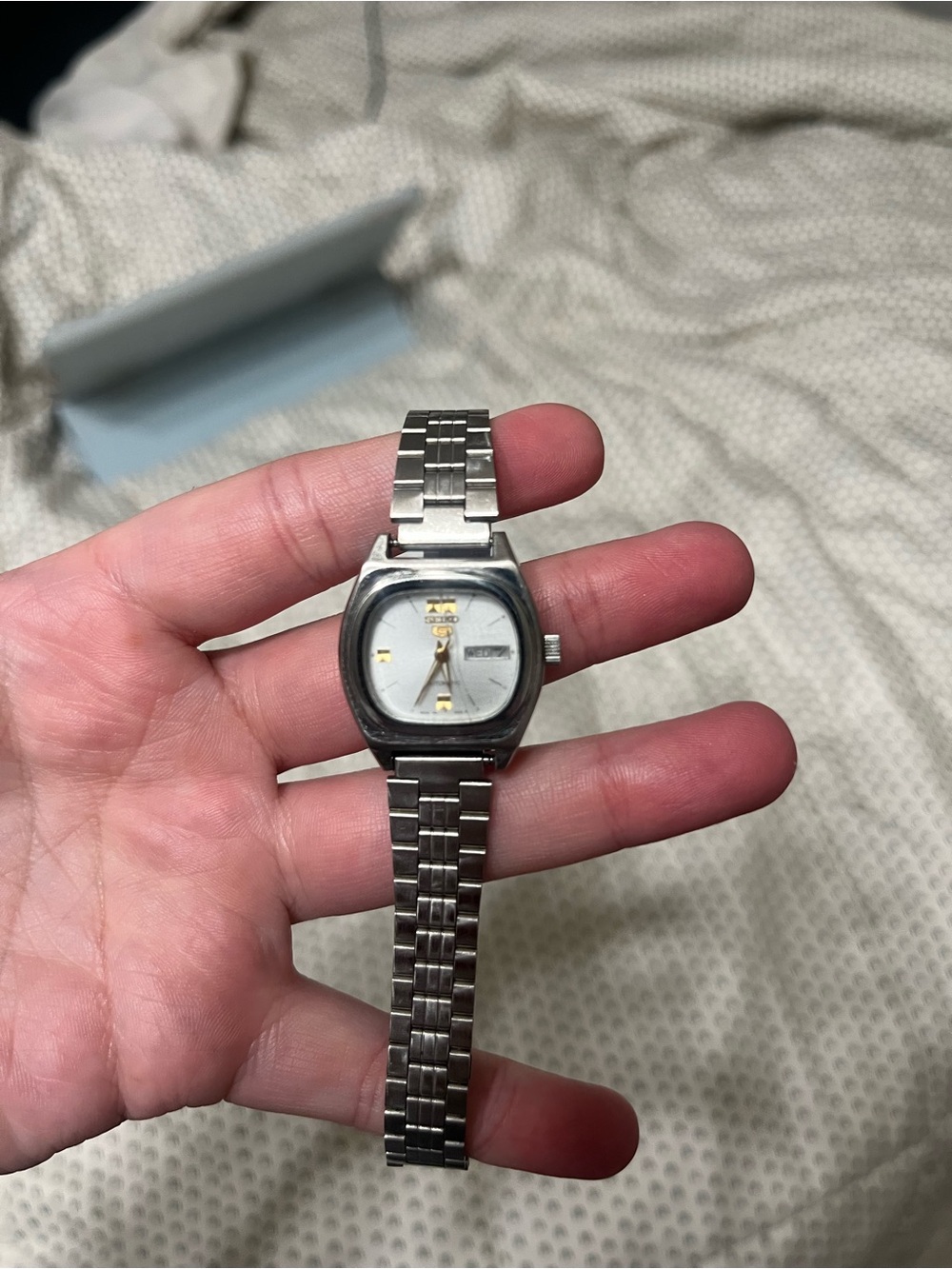 SEIKO 5 Silver Stainless Steel Wristwatch - White Dial